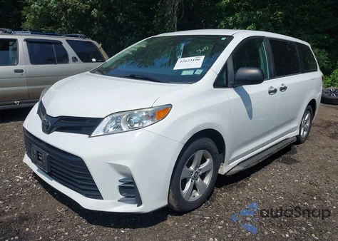 2019 Toyota Sienna L 7 Passenger z USA, uszkodzony, nr VIN 5TDZZ3DC8KS003117